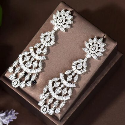 Artania Whisper Diamond Earrings