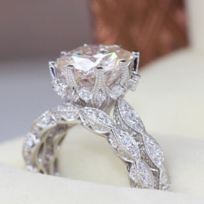 Artania Regal Leaf Crystal Bridal Ring