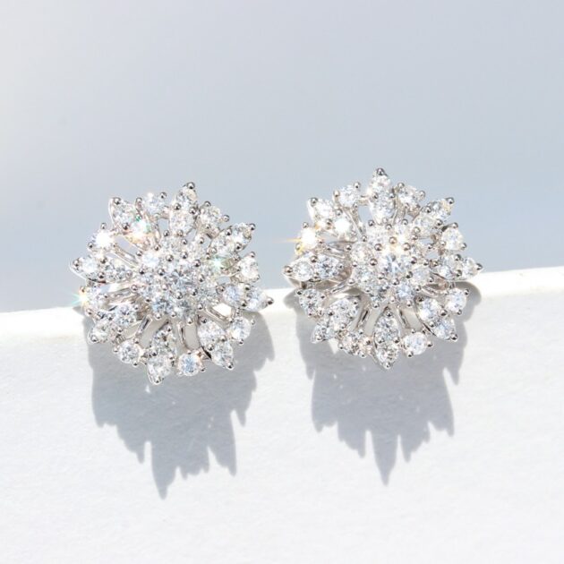 Artania Elegance Diamond Earrings